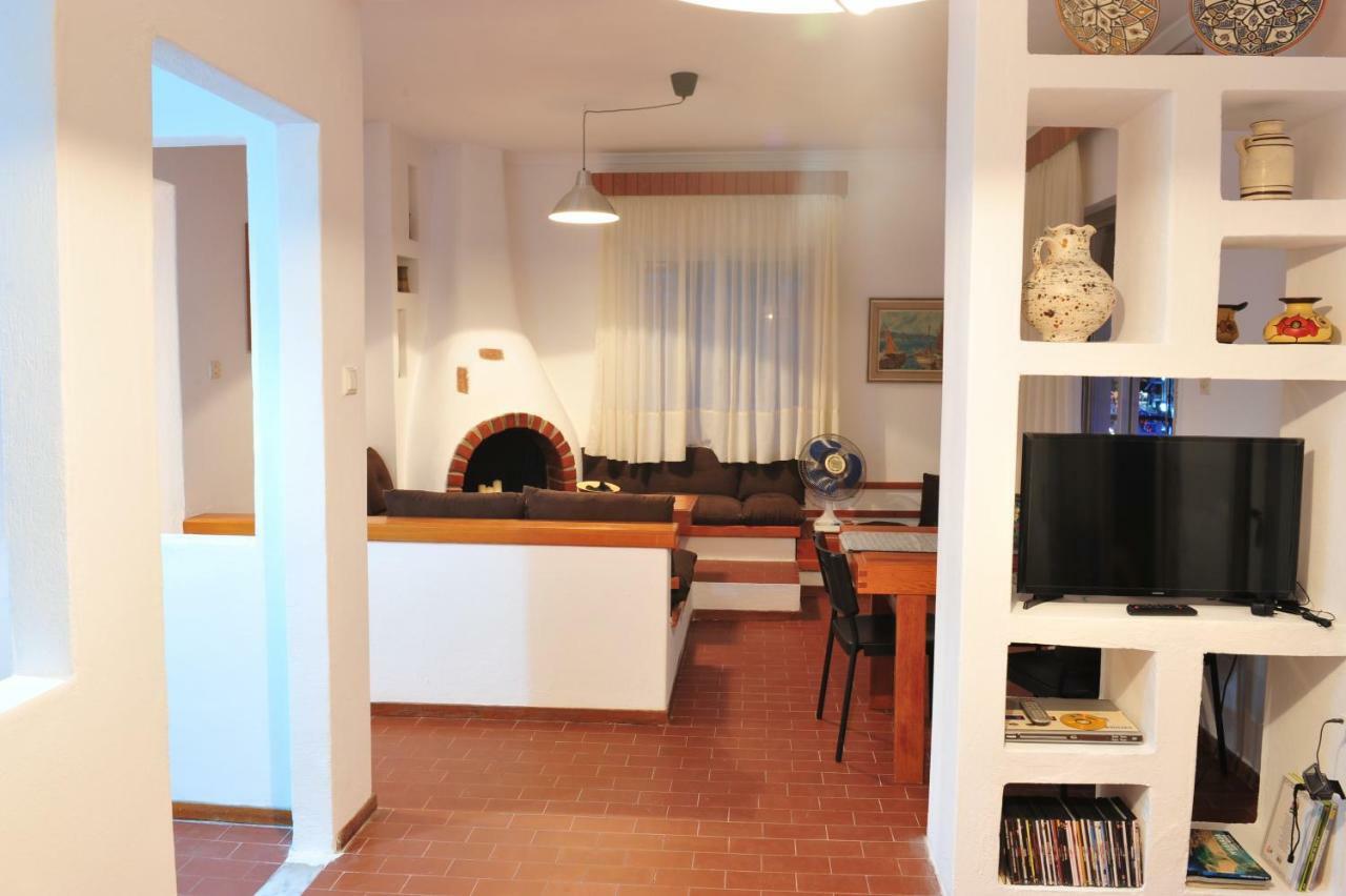 Apartment 99 Néa Péramos 외부 사진